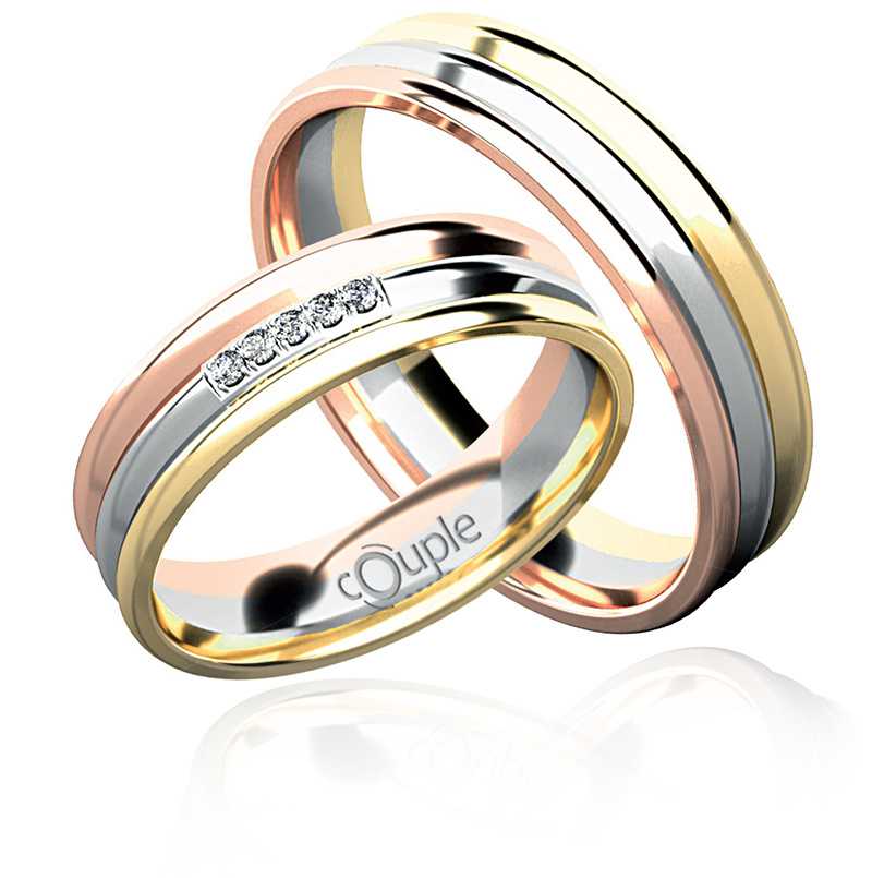 Couple snubní a zásnubní prsteny